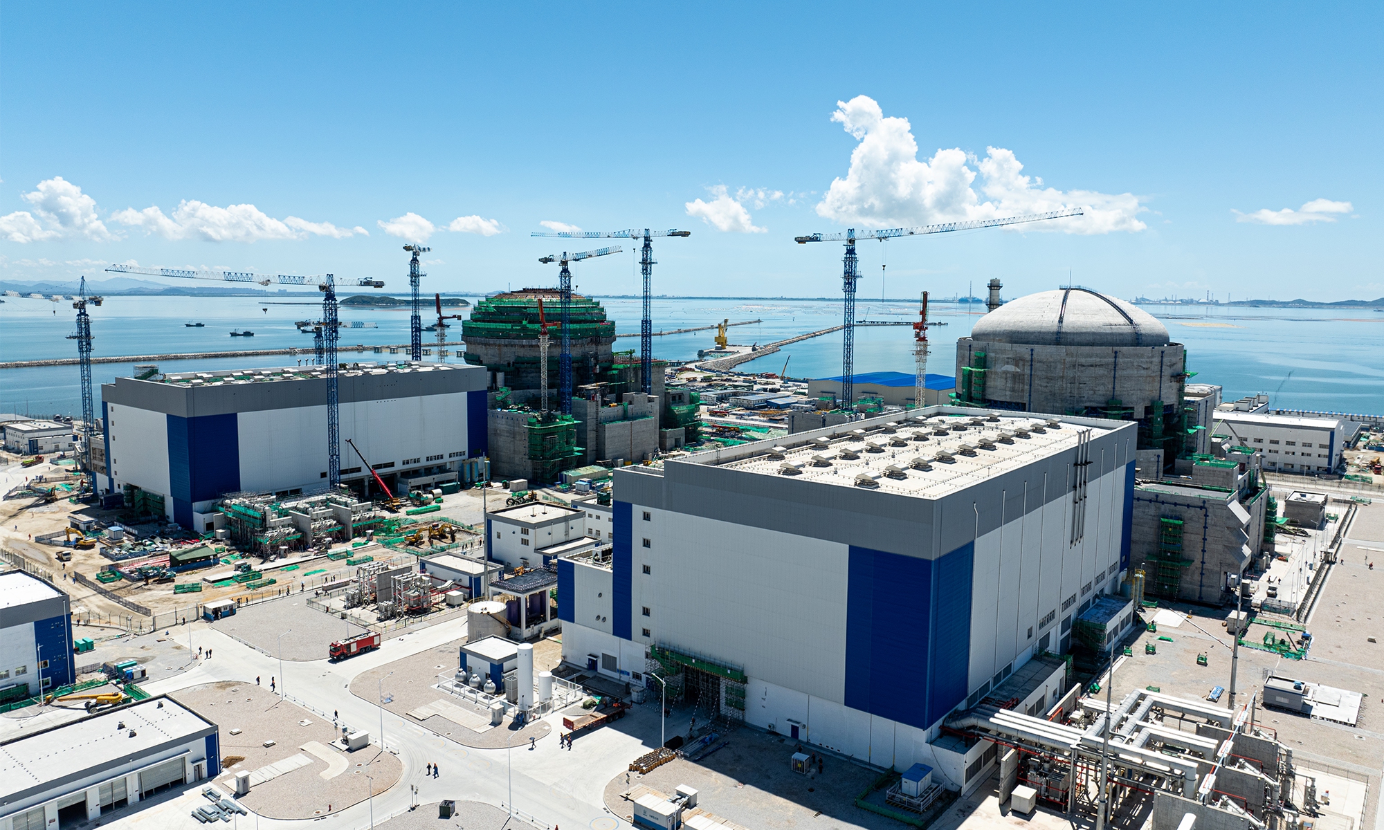 Aerial view of the No1 nuclear power unit run by the China National Nuclear Corporation (CNNC) in Zhangzhou, East China's Fujian Province. Courtesy of CNNC.