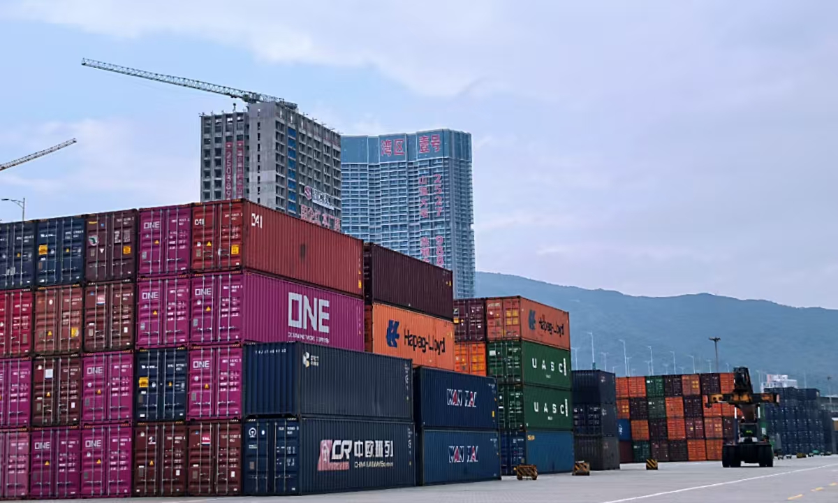 Various goods are being transported in and out of Yantian Port in Shenzhen, South China’s Guangdong Province on January 22. Photo: Zhang Yiyi